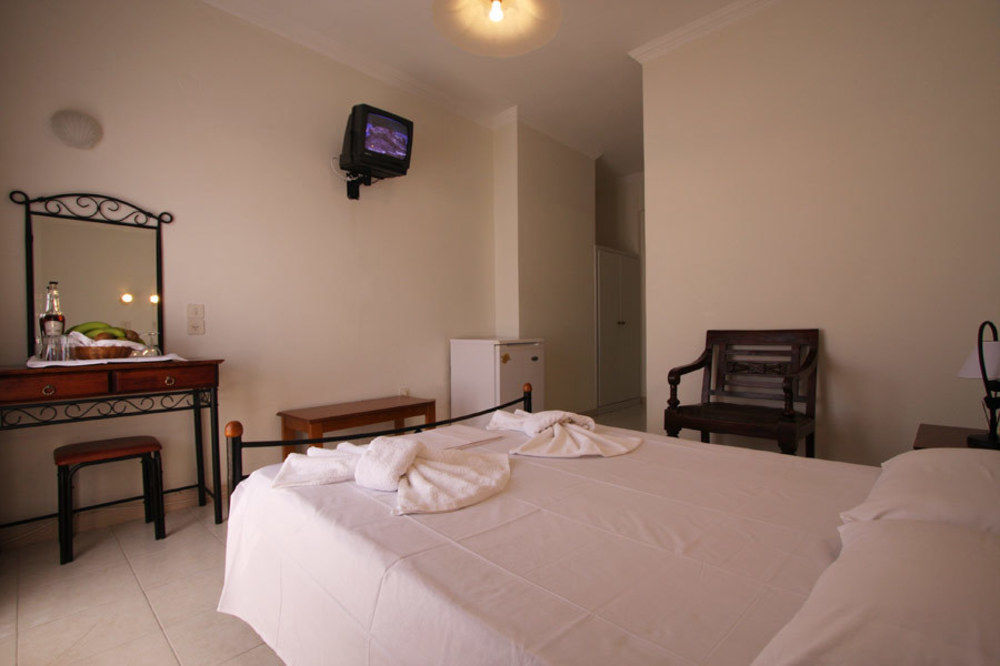 เปตรา เนรา Hotel เปริสซา ภายนอก รูปภาพ
